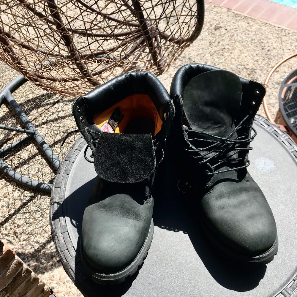 Timberlands! - Picture 2 of 2